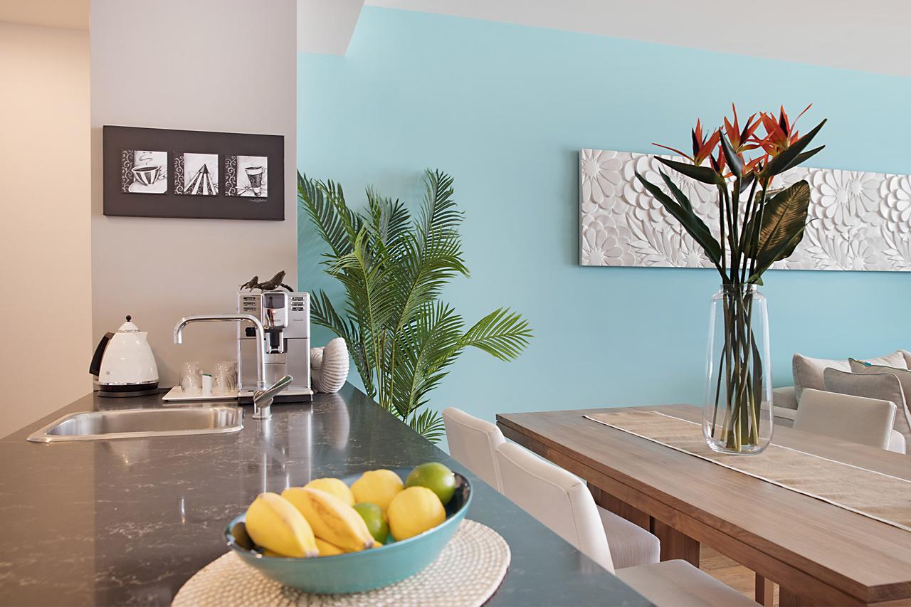 Arena Luxury Beachfront Apartment นิวแคสเซิล ภายนอก รูปภาพ